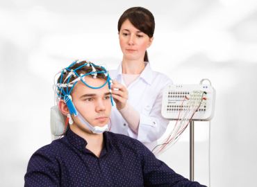Ηλεκτροεγκεφαλογράφημα: Τι είναι και σε ποιες παθήσεις χρησιμοποιείται