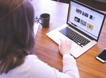 Διαδικτυακή Ψυχοθεραπεία σε περιόδους εγκλεισμού