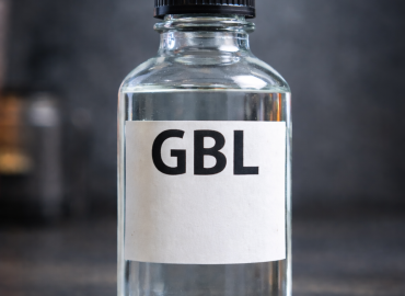 GBL: Κατάχρηση και Δηλητηρίαση — Ένας Αόρατος αλλά Σοβαρός Κίνδυνος
