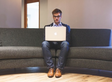 Εργασιομανία-εθισμός στην εργασία