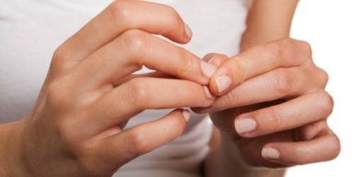 Ονυχοφαγία. Αιτίες και τρόποι αντιμετώπισης.